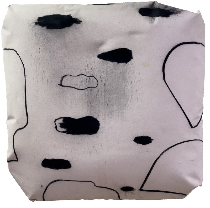 Cesare Berlingeri : Senza titolo  (2007)  - carbone su tela piegata - Asta 9005 Auction - TRE OFFERTE - Arte Investimenti - investire con arte