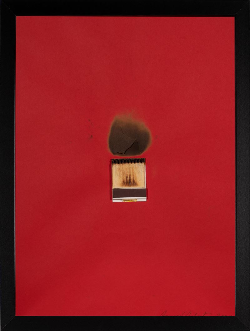 Bernard Aubertin : Dessin de feu papel rouge  (2009)  - Fiammiferi bruciati su carta rossa - Asta 7005 Auction - Modern and Contemporary Art - ArteIN - Investire con arte