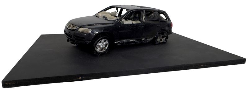 Bernard Aubertin : Voiture Brulée  (2011)  - Modellino su tavola - Asta 7005 Auction - Modern and Contemporary Art - ArteIN - Investire con arte